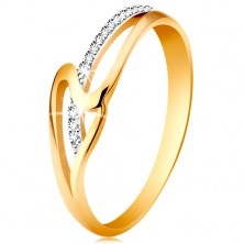 Ring aus 14K  Gold - glänzende gewellte Ringschiene, winzige klare Zirkonia