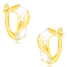 Ohrringe aus 585 Gold - glitzernde Welle mit Einschnitten und zweifarbigen Streifen