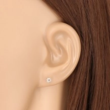 Ohrringe aus 9K Gelbgold - klarer runder Zirkon in dreieckiger Fassung