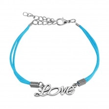Hellblaues Schnur-Armband, dekorative Aufschrift "Love" in silberner Farbe