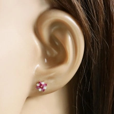 14K Gold Ohrringe – Blume mit rosa-roten und klaren Zirkon Blütenblättern