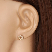 Ohrringe aus 9K Gold mit Zirkonen – drei miteinander verflochtene Ringe